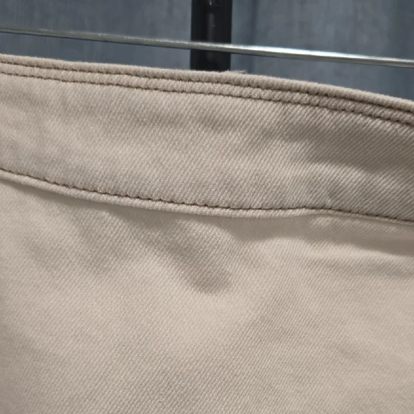 Gianni Bini Cream Mini Skirt with Pearl Button Accents Size XL NWT - Picture 7 of 15